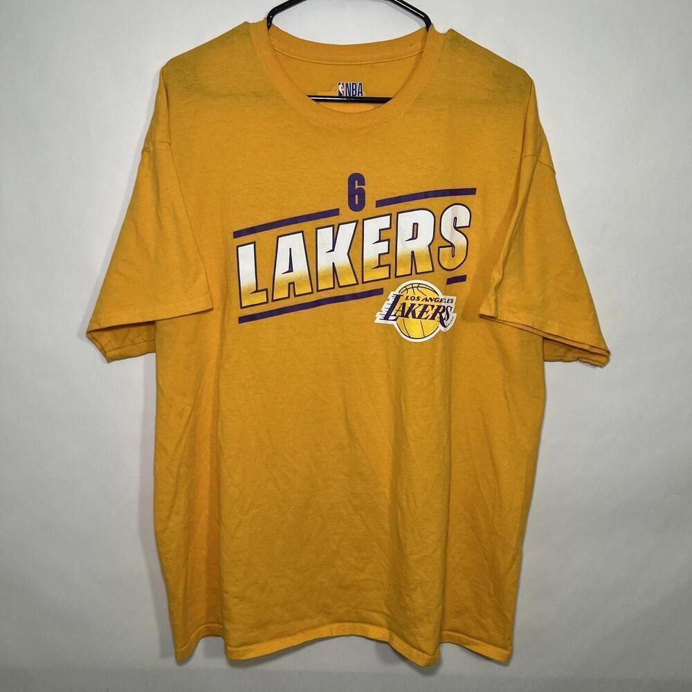 Los Angeles Lakers Lebron James Basketball Fan T-Shirt